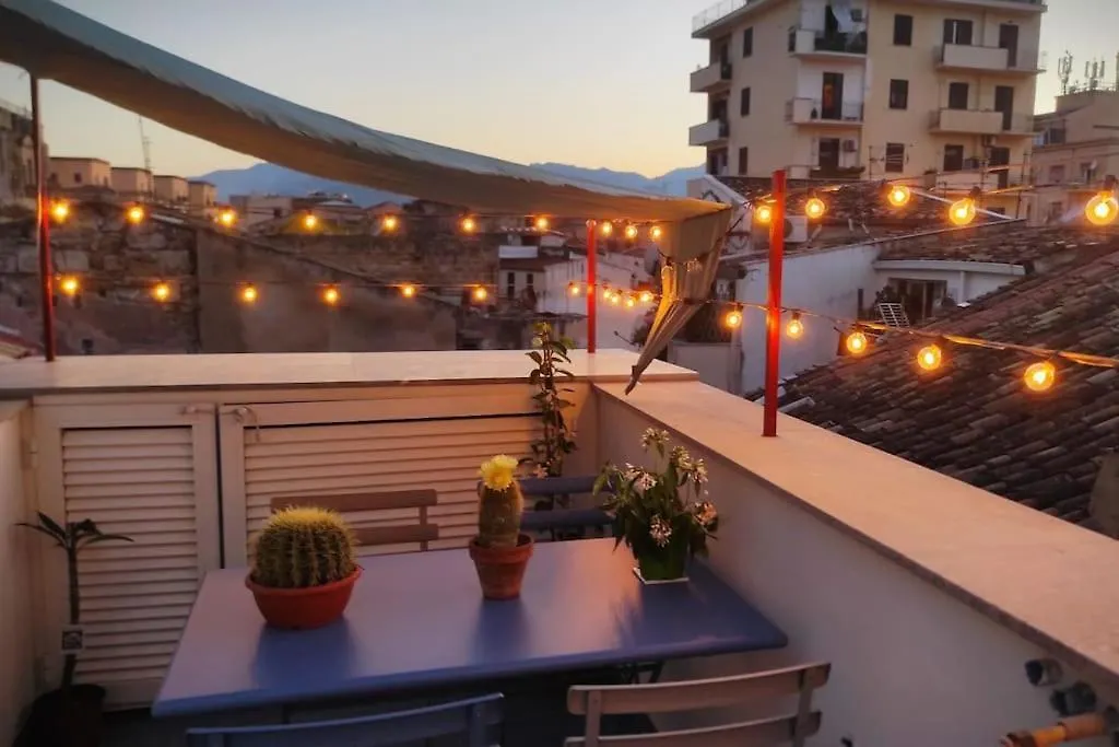 Iflat Casa Cuto Terrace On The Ancient City Palermo Apartment