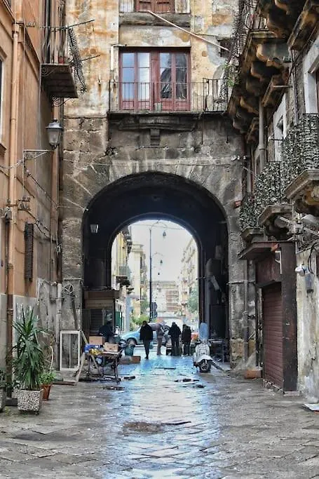 Apartment Iflat Casa Cuto Terrace On The Ancient City Palermo